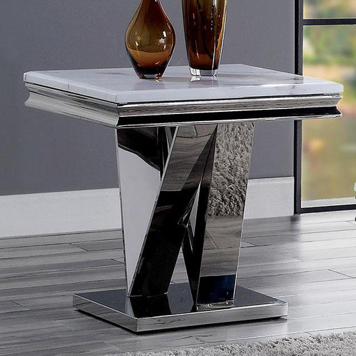 VILLARSGLANE End Table - The Mattress Center (Fresno,CA)