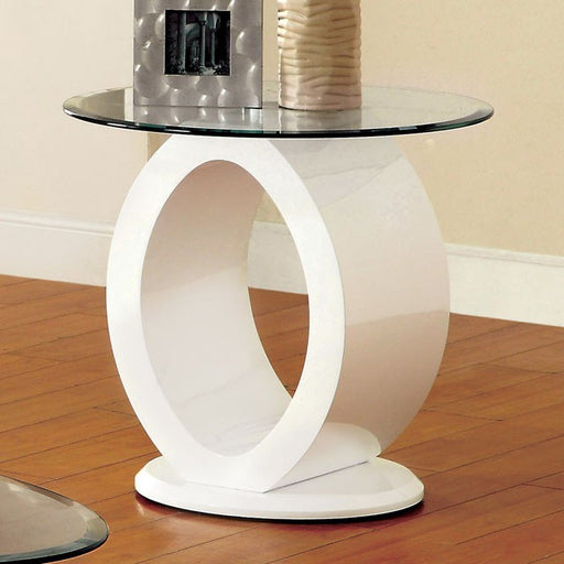 LODIA III White End Table, White - The Mattress Center (Fresno,CA)