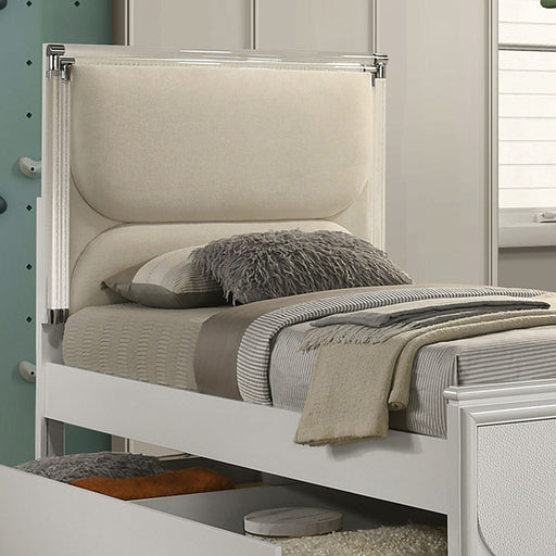 Lareina Bedroom Set - The Mattress Center (Fresno,CA)